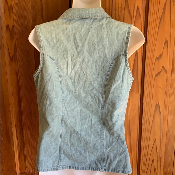 Ignite Sleeveless Light Denim Top - Picture 4 of 9